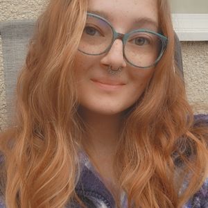 Meet your Posher, Kira